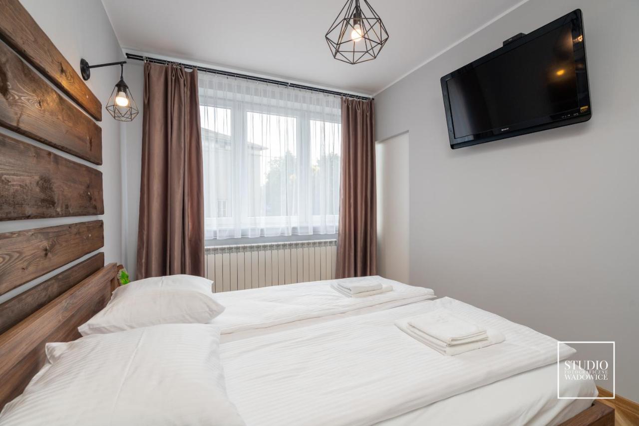 Modern Apartments In Centrumヴァドヴィツェ エクステリア 写真